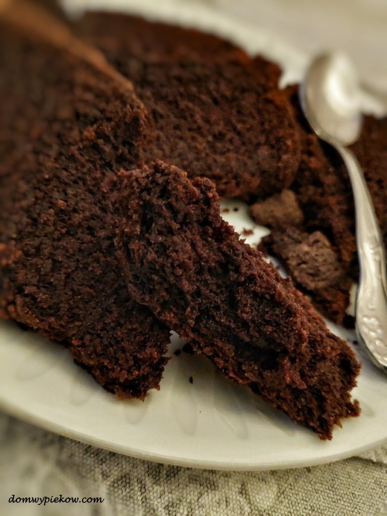 Ciężkie ciasto czekoladowe